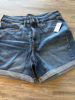 Old Navy Women's Dark Blue Rolled-Hem Jean Shorts